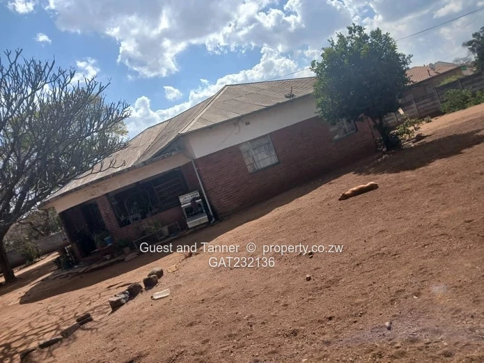 3 Bedroom House for Sale in Northend Bulawayo – Reduced Price for Quick Sale
