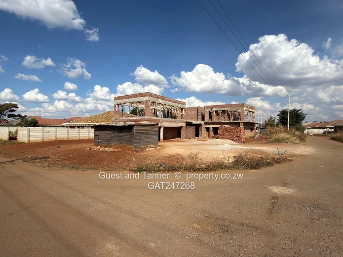 House for Sale in Fairview Gated Community - Westgate.