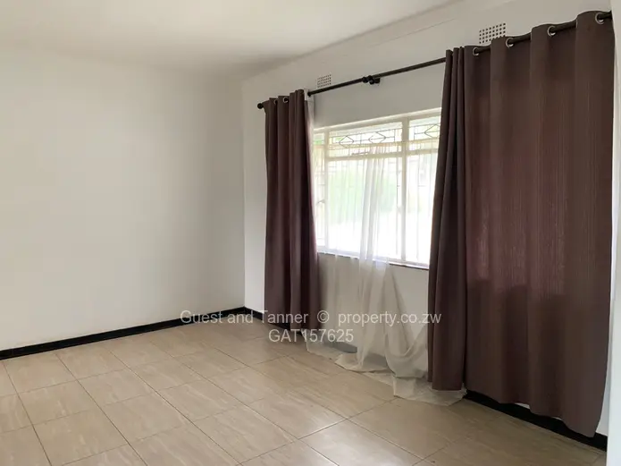 House for rent - with Caretaker