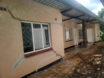 9 Bedroom House