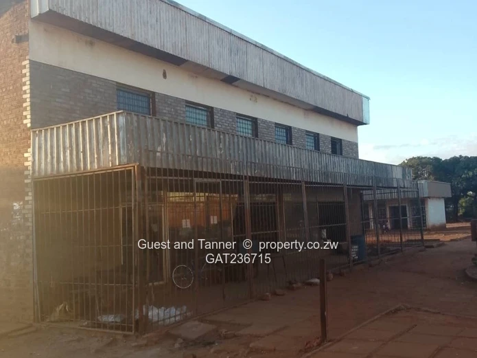 Reduced to Go! Commercial Property for Sale in Torwood, Kwekwe – 289 m² with Title Deed