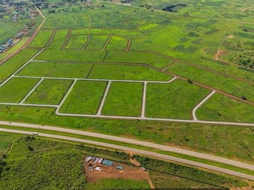 25 x 2000 m² Residential stands for sale in Mary Park, Norton with Tarred Roads