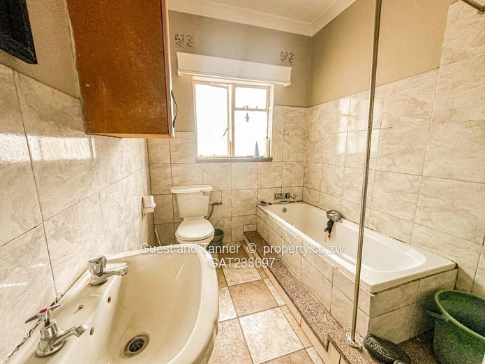 4 Bedroom House for Sale in Chadcombe Harare – Motivated Seller