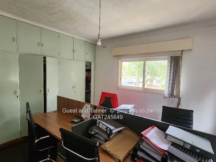 Commercial Property To Let In Mount Pleasant -OFFERS ACCEPTED!