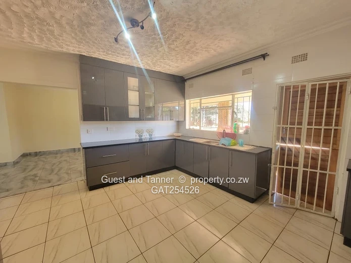 Spacious 4-Bedroom Full House to let in White Cliff — $600 All Inclusive