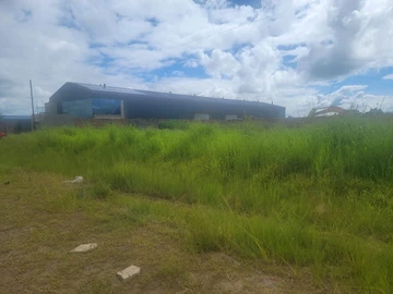 Commercial & Industrial Land