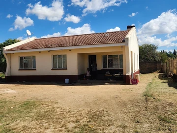 6 Bedroom House