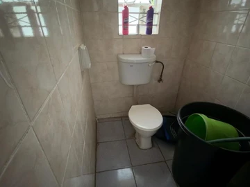 9 Bedroom House
