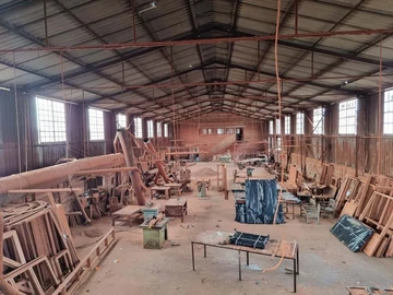 Warehouse & Factory