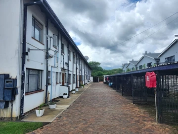 2 Bedroom Garden Flat