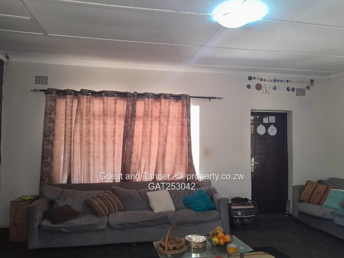 3 Bedroom House to Let in Hatfield, Harare