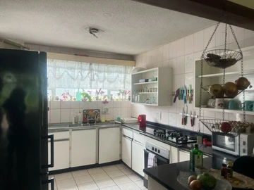 3 Bedroom Garden Flat