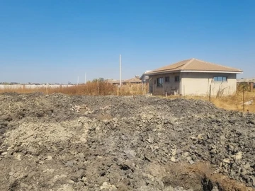 Stands & Residential Land