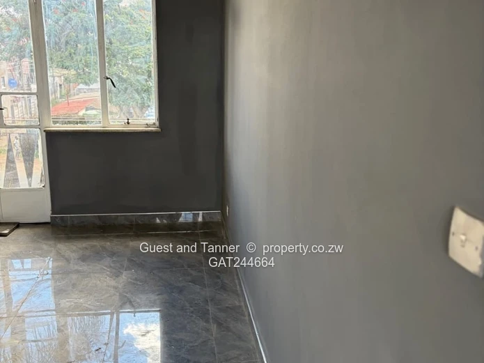 2 Bedroom Duplex Flat for Sale – Avenues, Harare (Sole Mandate)