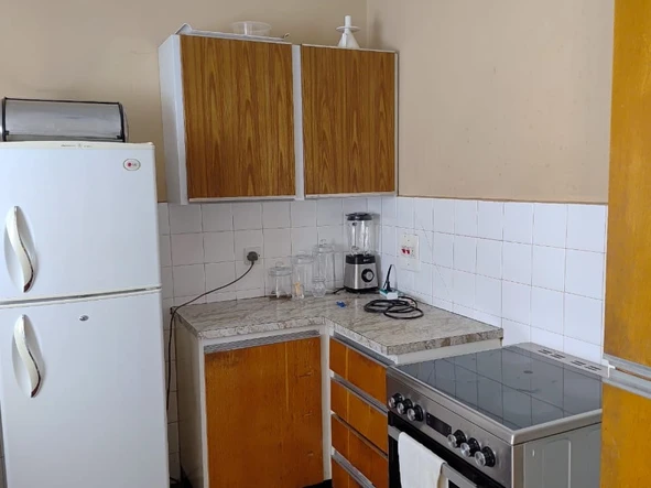 2 Bedroom Flat & Apartment