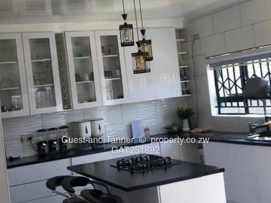Beautiful 3-Bedroom Family Home For Sale- Crowhill