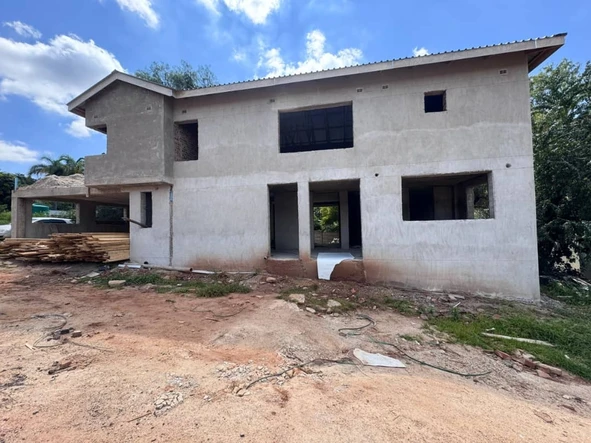 4 Bedroom House