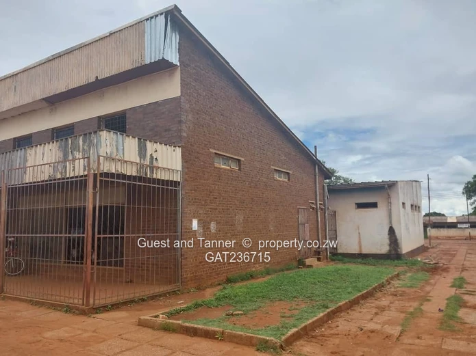 Reduced to Go! Commercial Property for Sale in Torwood, Kwekwe – 289 m² with Title Deed