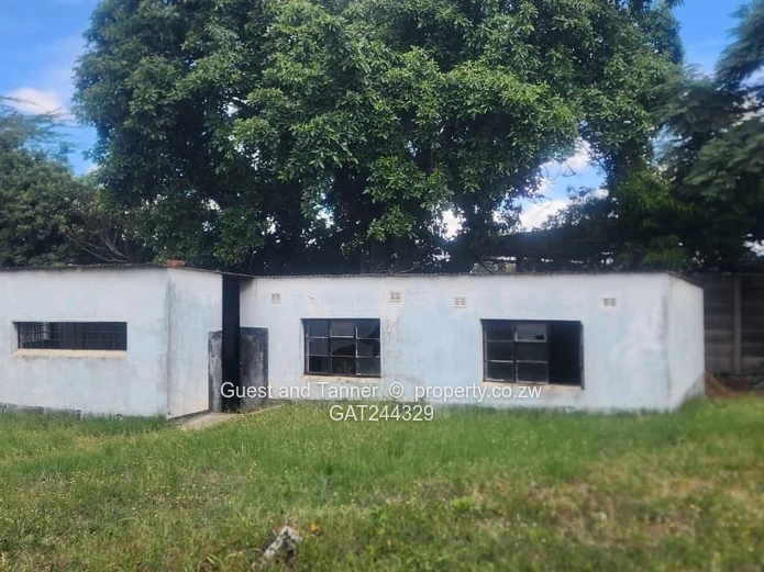  Big  Warehouse/Factory for Sale in Ardbennie