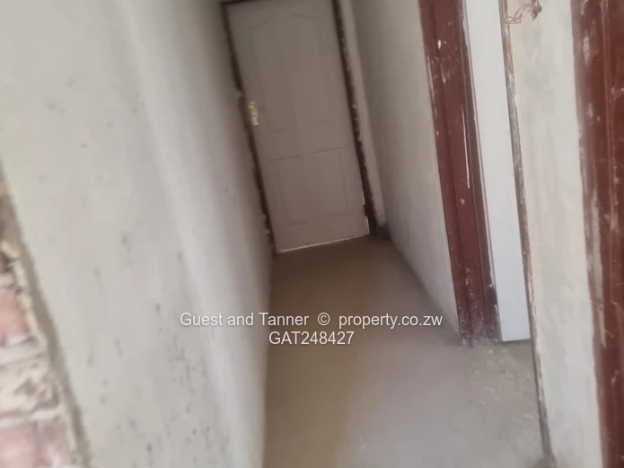 Incomplete Cluster Home For Sale – Greendale | Us$145,000