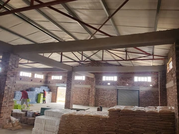 Commercial & Industrial Land