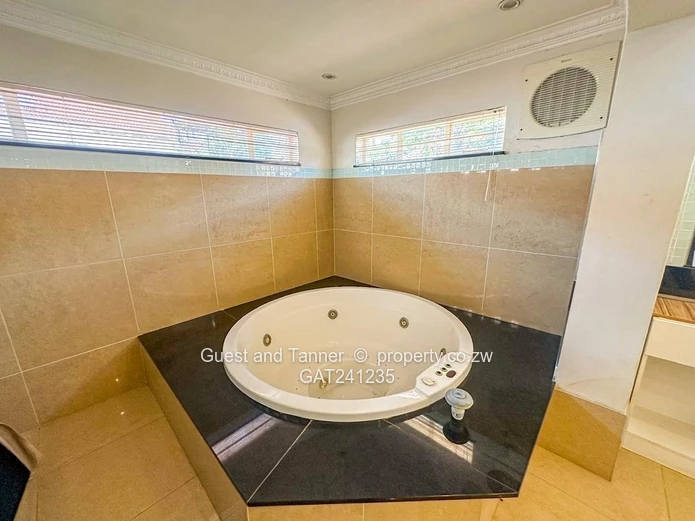 3-Bedroom Townhouse For Sale in Upper Avenues 
