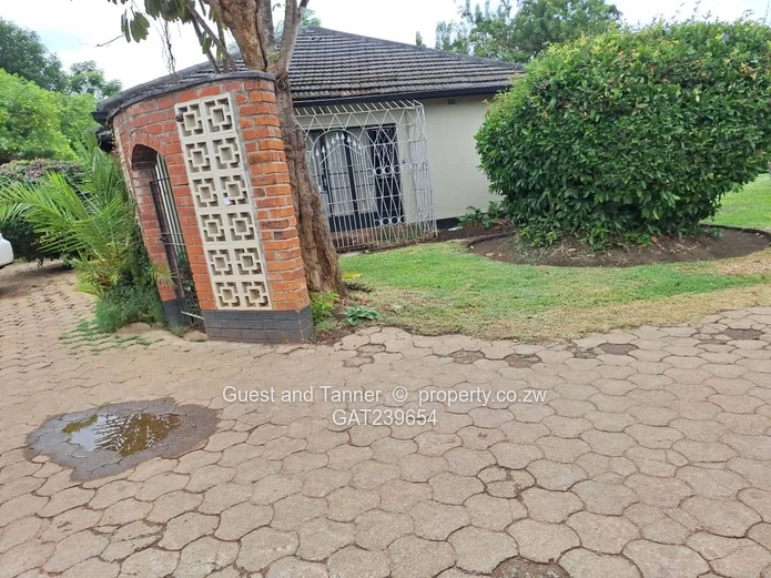Marlborough House for Sale in Harare - 4 BR Home on 4000m2 Stand with Pool and Development Potential