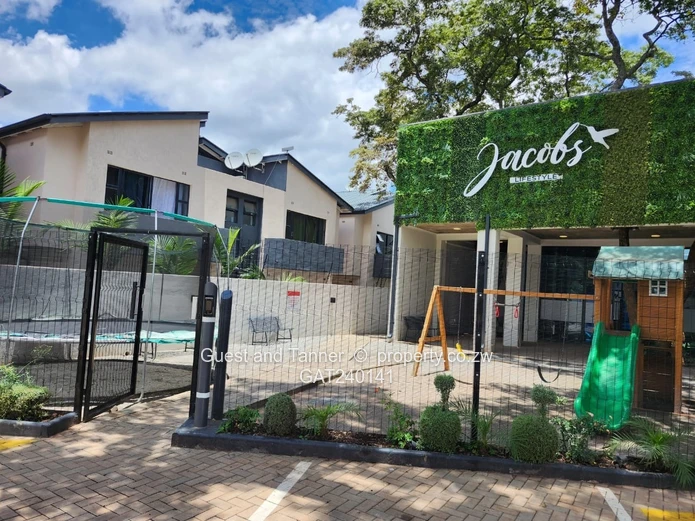 4-bedroom Townhouse For Sale In Avondale