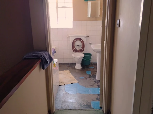 2 Bedroom Flat & Apartment