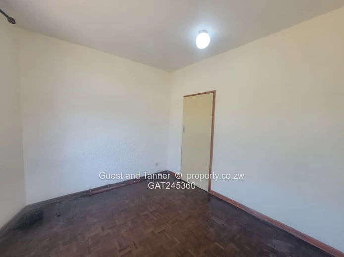 1 Bedroom Flat/Apartment to Rent in Avenues