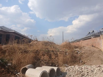 Stands & Residential Land