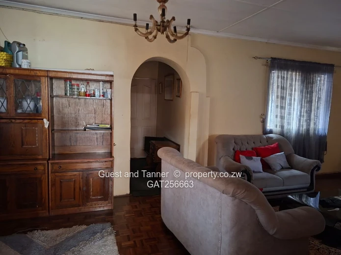 4 Bedroomed house For Sale In Cranborne