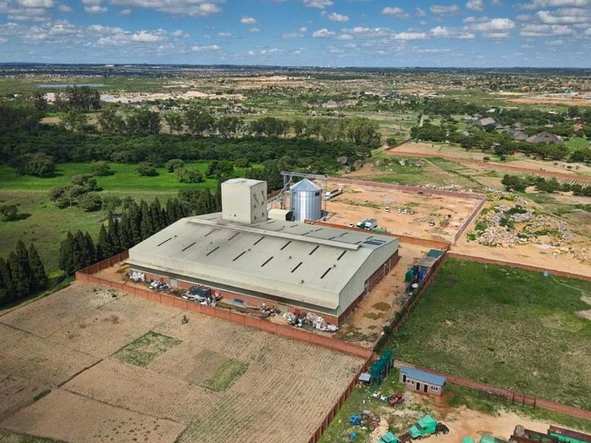 Commercial & Industrial Land