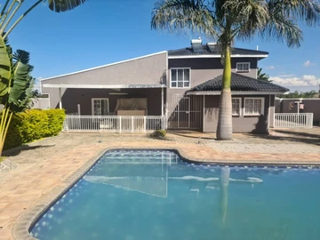 5 Bedroom House