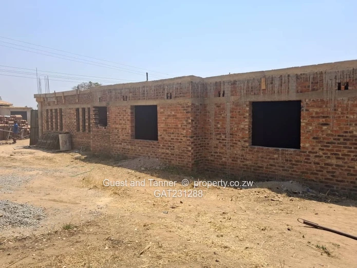 Crowhill – Incomplete 5-Bedroom Double Storey with Cottage & Dam Views