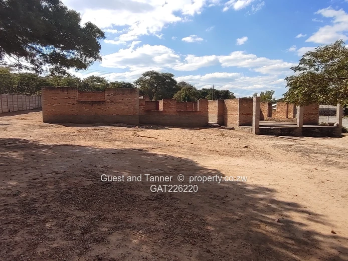 Incomplete 4-Bedroom House For Sale in Ruzawi Park Marondera