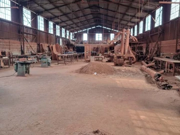 Warehouse & Factory