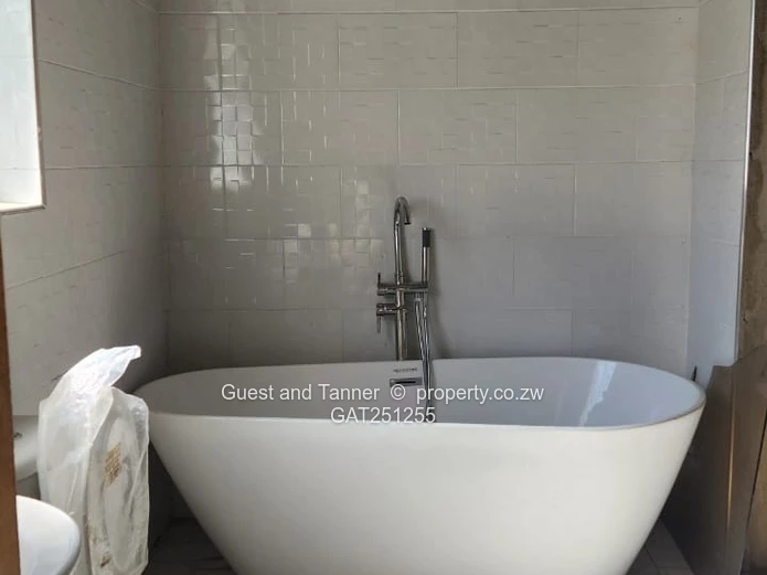 Luxury 6-Bedroom Mansion for Sale – Fern Valley, Mutare