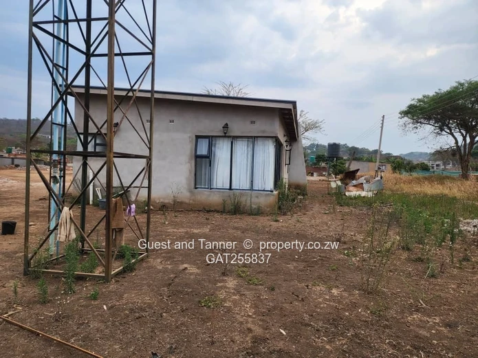 SHAWASHA HILLS | 3-BEDROOM COTTAGE ON 2,090m²