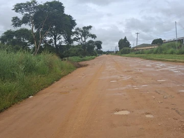 Commercial & Industrial Land
