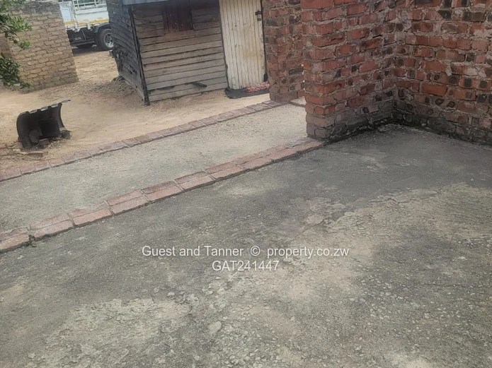 Incomplete 4BR House for Sale - Uplands, Waterfalls - Title Deed Available