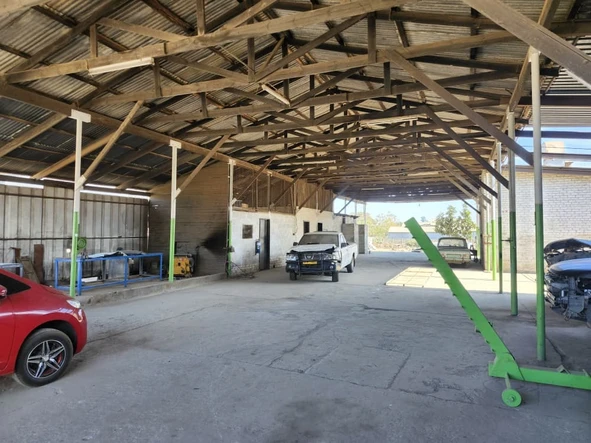 Warehouse & Factory