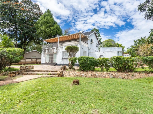 3-Bedroom for sale in Mandara Home with Pool & Borehole