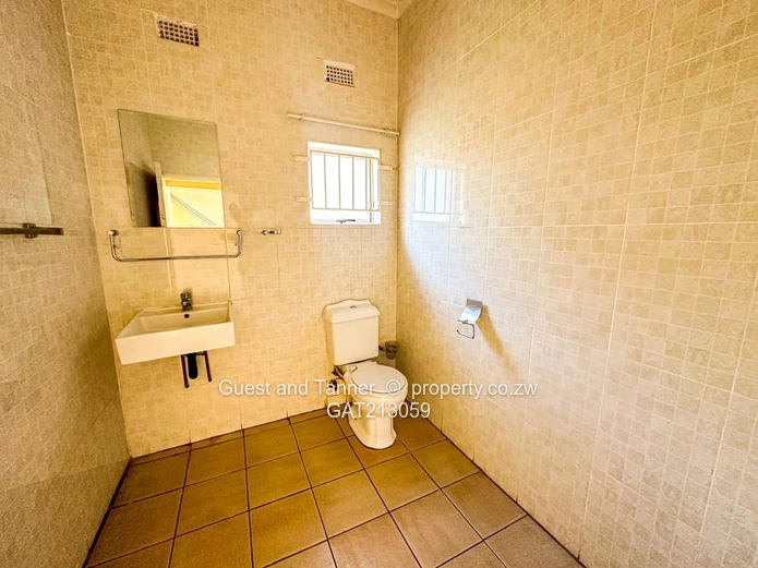 Spacious 4-Bedroom Greendale Apartment for Rent in Greendale