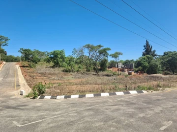 Prime 2600 m² Residential Land in Glen Lorne, Harare North for Sale