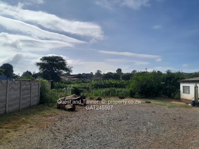 Spacious Warehouse and Workshop - Chinhoyi