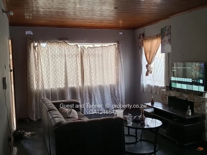 Residential House for Sale with Title Deed (Sole Mandate)