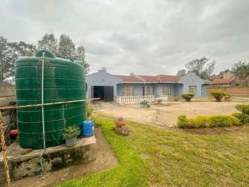 4 Bedroom House