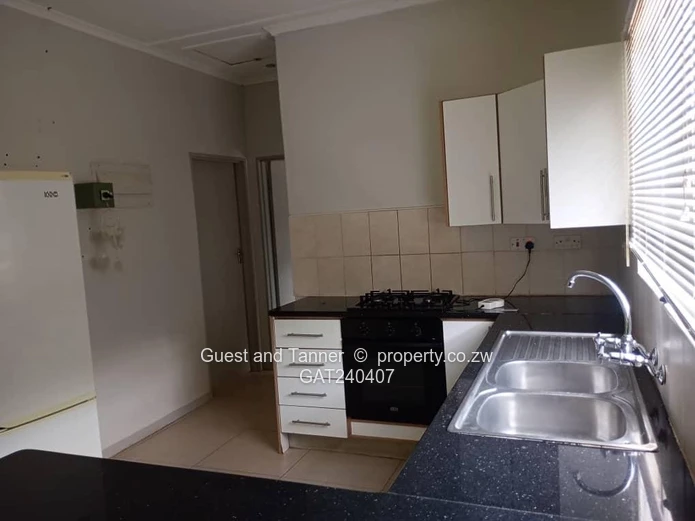 Low-Density Investment Opportunity on 2,100 sqm in Victoria Falls
